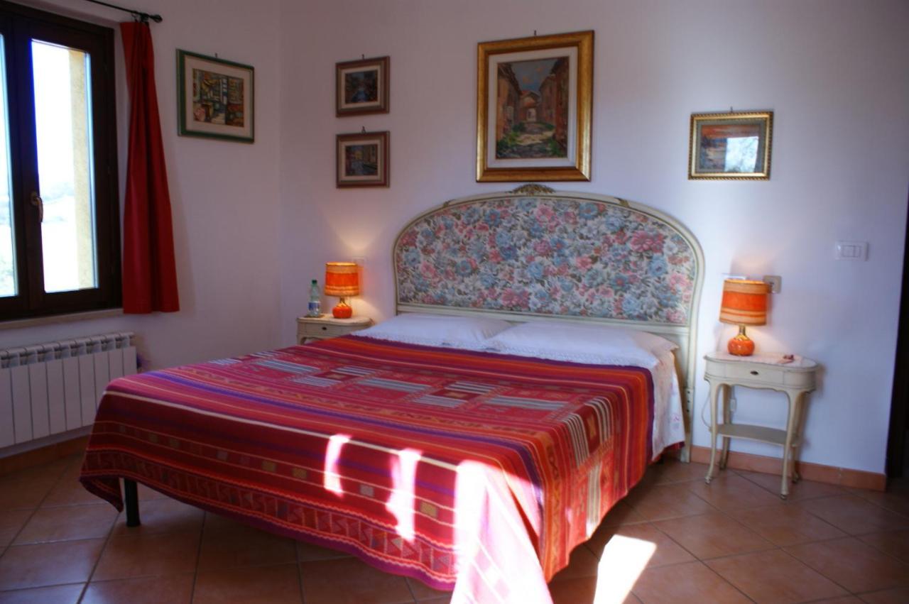B&B Fox'S Hill Urbania Habitación foto